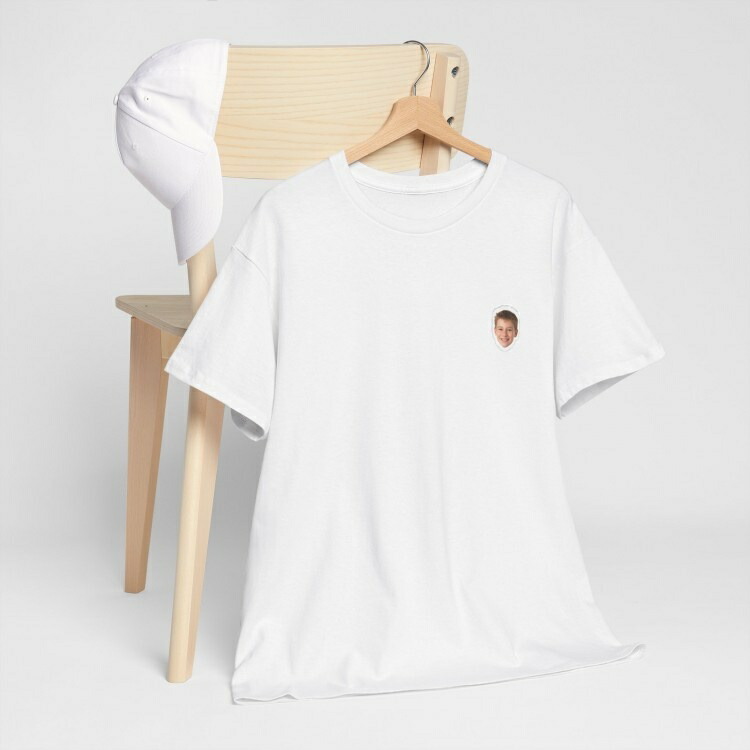 オーダーメイドTシャツ AIで幼少期風に変換 写真プリント 名入れ可 推し活・記念日ギフト ユニセックス 半袖 4