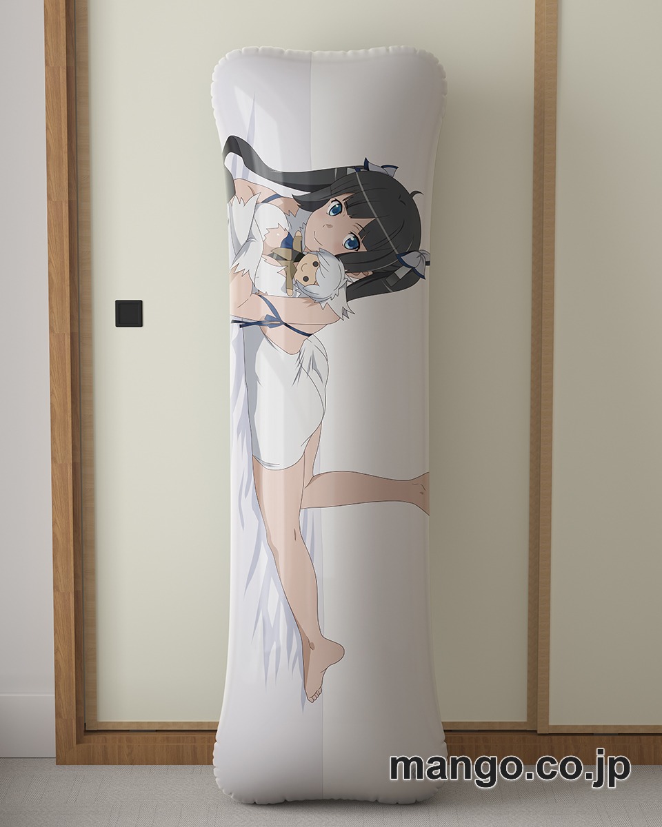 アニメ抱き枕カバー【ダンジョンに出会いを求めるのは間違っているだろうか】ヘスティア大型クッションキャラクターグッズPVC製コレクション用｜空気ビニール製 等身大抱き枕 コレクション向けグッズ